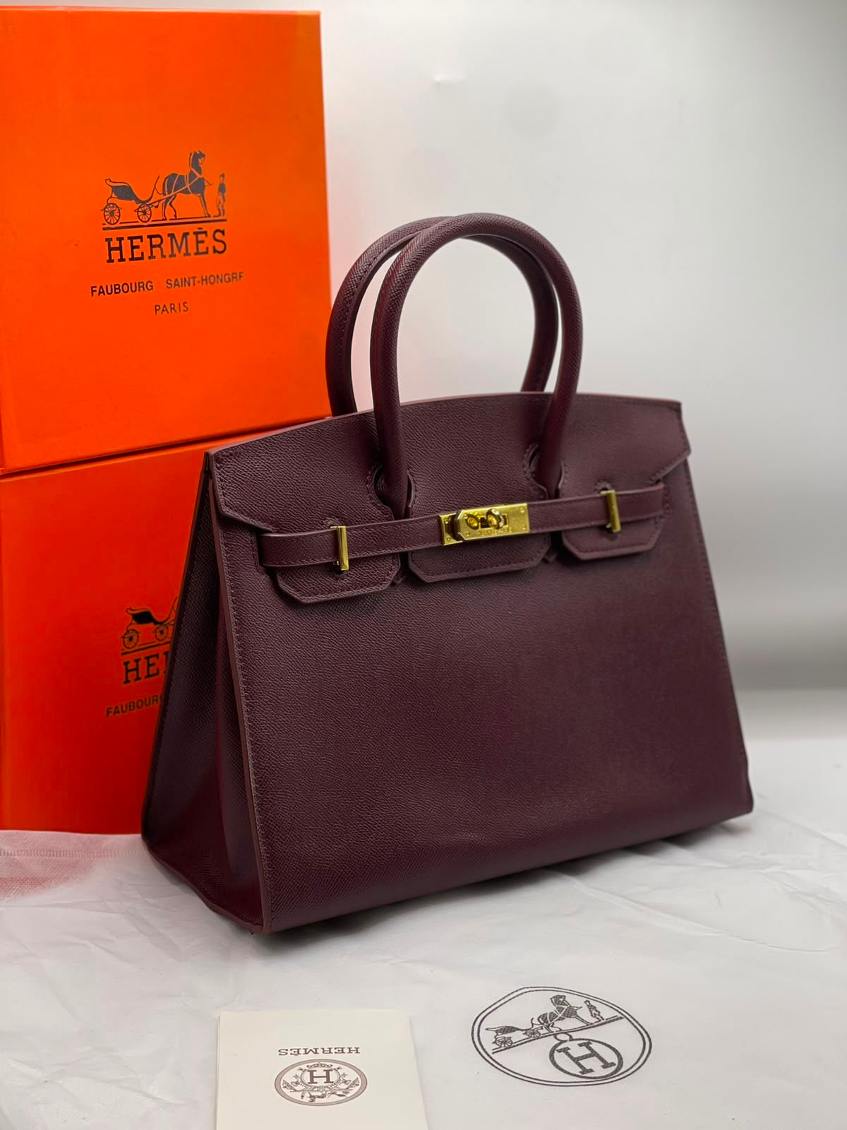 Hermès Birkin 30 Leather Handbag