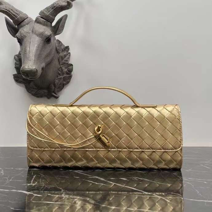 Bottega Veneta Clutch
