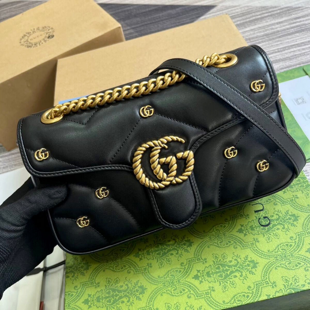 Gucci Shoulder Bag