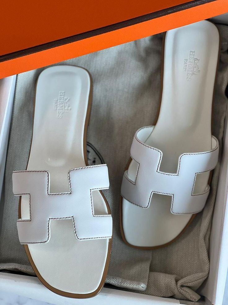 Hermes slipppers