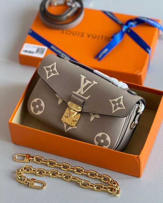 Louis Vuitton Crossbody Bag