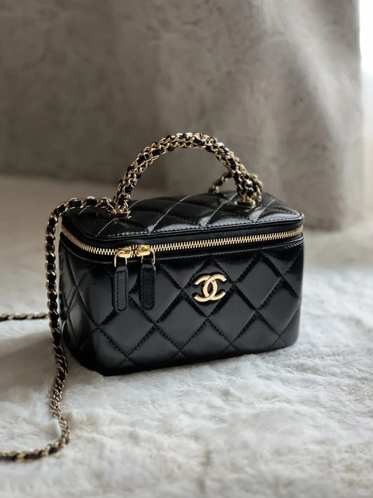 Channel Vanity Case Bag