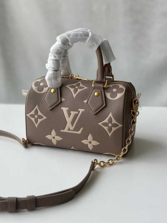 Louis Vuitton Bag same as Original