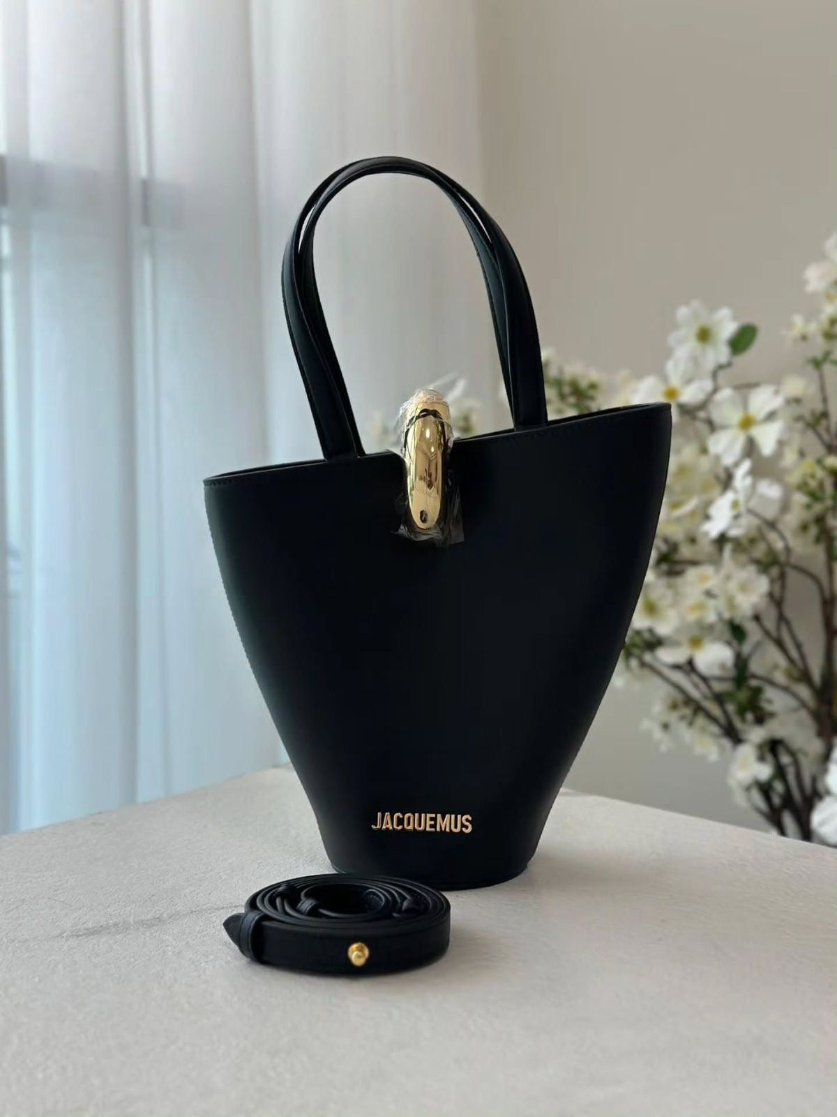 Jacquemus Bucket Bag