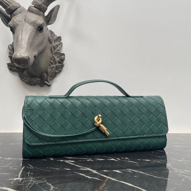 Bottega Veneta Clutch