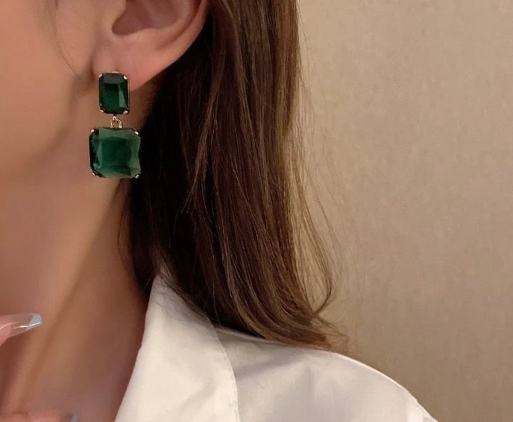 Green Stone Earings