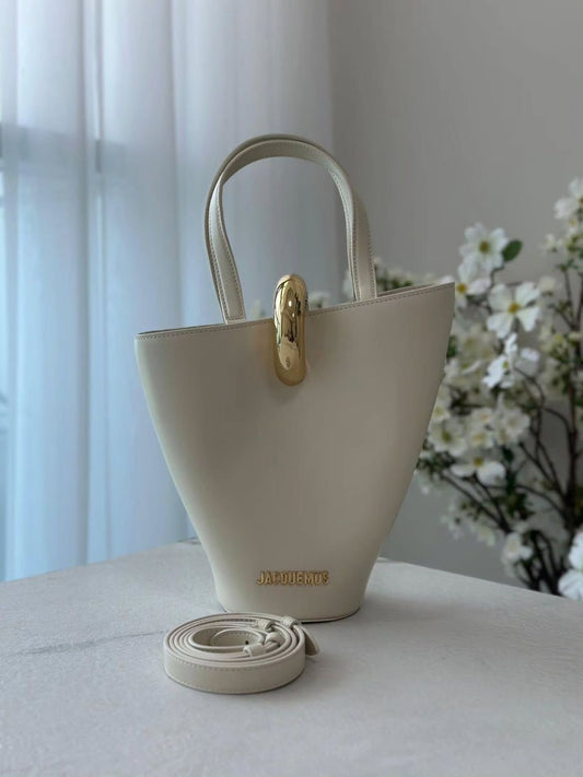 Jacquemus Bucket Bag