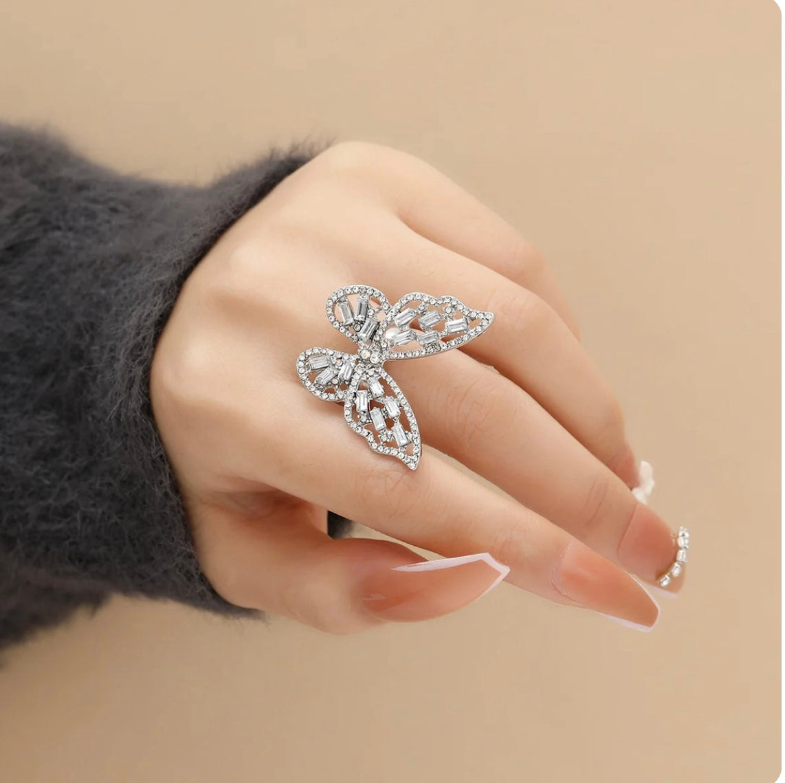 Butterfly ring